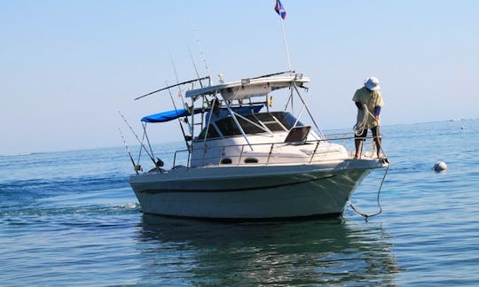 36' Pro-Line Fishing Boat In Punta Gorda, Belize