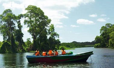 Charter a Dinghy in Ambalantota, Sri Lanka