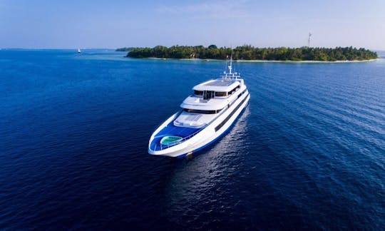 Luxury Cruiser 190ft in Maldives