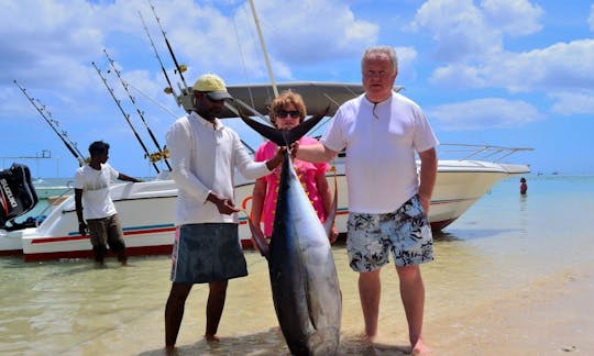 Enjoy Fishing in Flic en Flac, Mauritius on Cuddy Cabin!