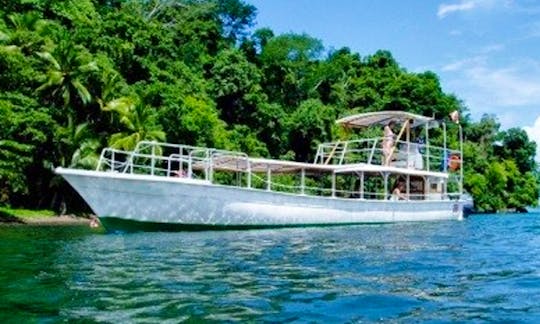 Charter a Passenger Boat in Provincia de Puntarenas, Costa Rica