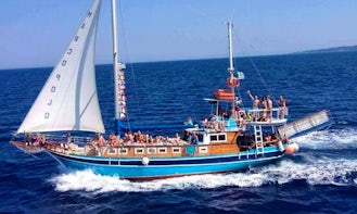 Charter this Gorgeous Sailing Gulet in Parga, Greece
