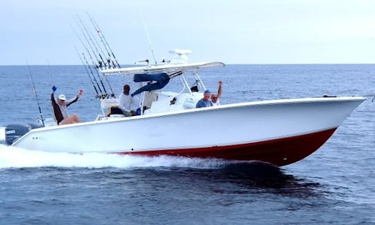 Enjoy Fishing in Chicá, Panamá on 34' Palmetto Center Console