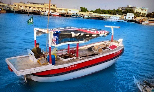 yacht for rent karachi