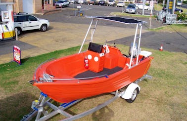 15' Runabout Boat Rental in Queensland, Australia