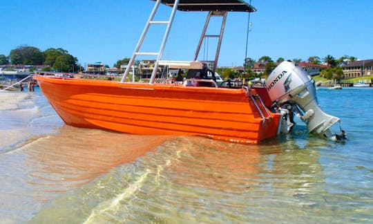 15' Runabout Boat Rental in Queensland, Australia