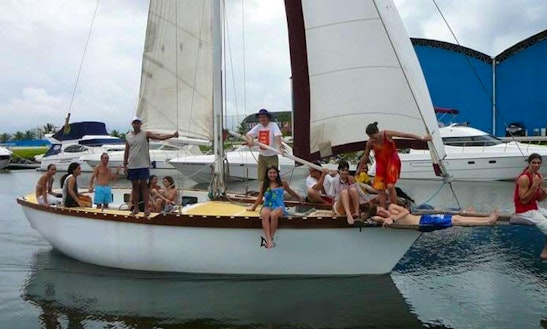 Charter, Sailing Lessons And Fun In Guarapiranga, São Paulo
