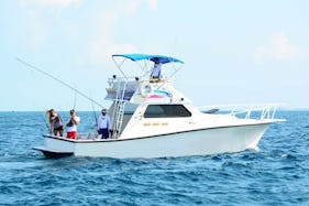 34' Boat Light Tackle Fishing  Private Charter in Cancún