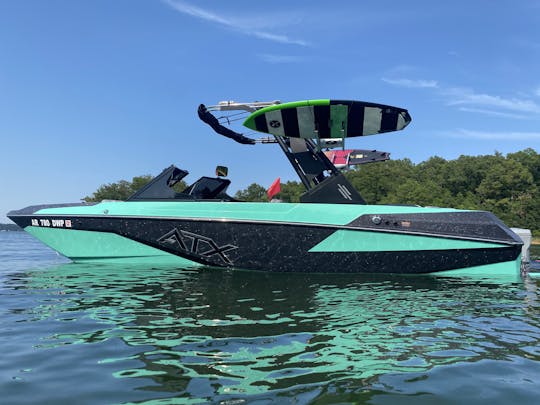 Captained Wakesurf Boat for Cruise/Surf/Swimming at Beaver Lake