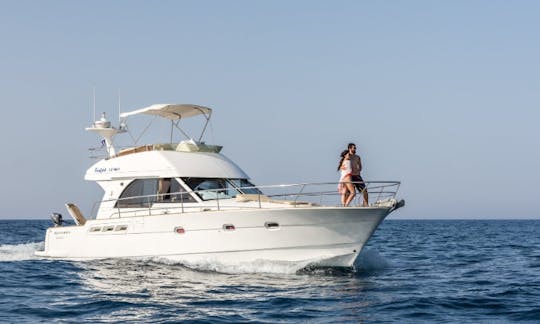 Charter 46' Beneteau Antares Motor Yacht in Rethymno, Greece