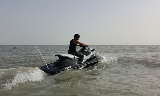 Alugue um Jet Ski em Vadodara, Gujarat