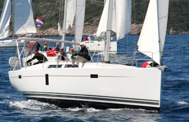 Hanse 445 Okhotnik Yacht Charter in Kaštel Gomilica