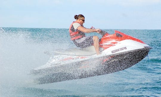 Location de jet ski à Madanin, Tunisie