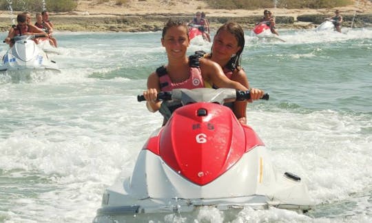 Location de jet ski à Madanin, Tunisie