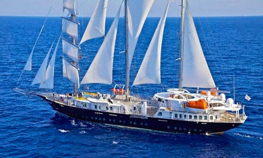 Luxury Sailing Charter in Greece and Mediterranean