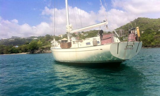 Charter a Cruising Monohull in Saint George's, Grenada