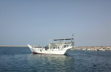 Day Cruise for Large Group in Fujairah, United Arab Emirates