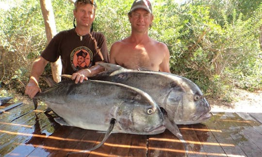 Fishing for 5 person in Gaza, Mozambique on Center Console