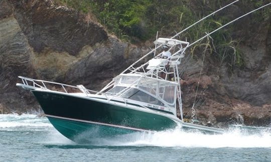 Enjoy Fishing in Playa Flamingo, Costa Rica on 32' Blackfin Sport Fisherman