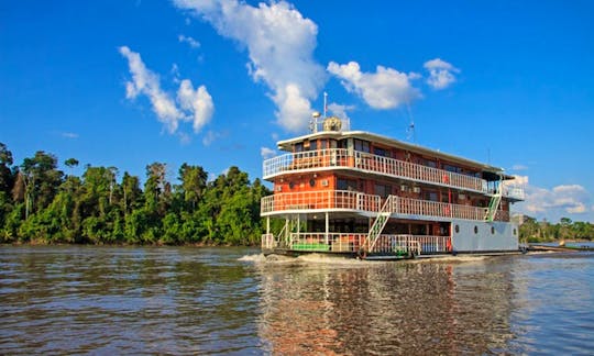 Manatee Amazon River Cruises in Ecuador’s Amazon Basin