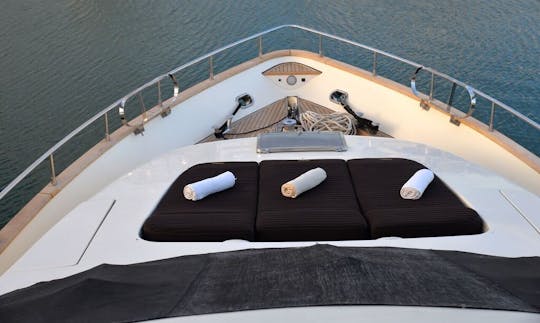 Alugue 80' Azimut Power Mega Yacht em Baja California Sur, México