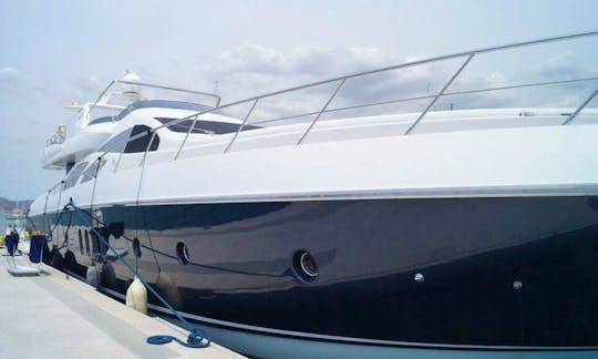 Charter 98' Azimut Power Mega Yacht in Baja California Sur, Mexico