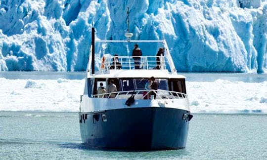 Charter 66' Leal Power Mega Yacht in Santa Cruz, Argentina