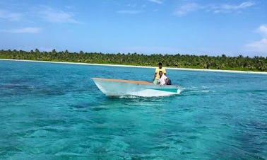 Charter a Dinghy in Fonadhoo, Maldives