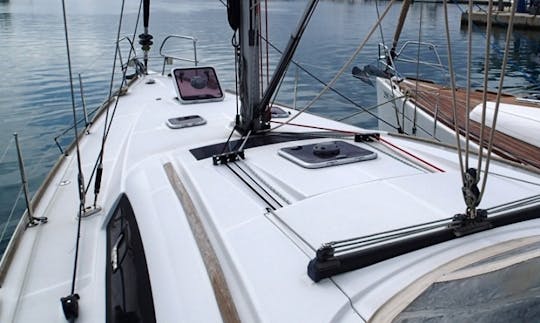 Charter 43' Playmaker Cruising Monohull in Sukošan, Kroatien