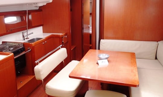 Charter 43' Playmaker Cruising Monohull in Sukošan, Kroatien