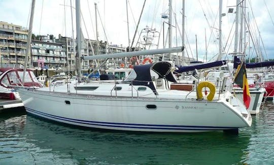 Sailing Charter On 42ft "Tanaco" Jeanneau Sailing Yacht In Nieuwpoort, Belgium