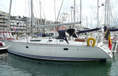 Sailing Charter On 42ft "Tanaco" Jeanneau Sailing Yacht In Nieuwpoort, Belgium