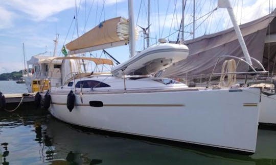 Charter Wind 34' em Paraty ou Angra dos Reis
