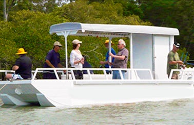Noosaville Fishing Charter on 23ft ‘Jay-Lea’ Boat
