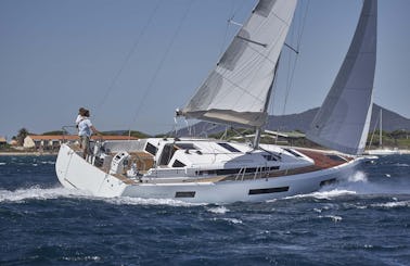 NEW! Jeanneau Sun Odyssey 440 for rent in Portugal