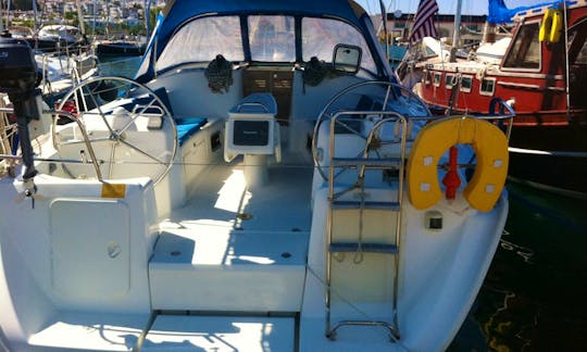 Beneteau Cyclades 43 Cruising Monohul Bareboat Charter in Turgutreis, Turkey