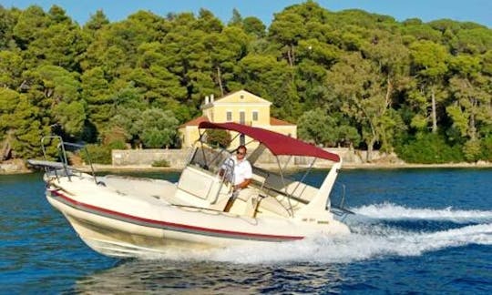 Rent 24' Eagle with Suzuki df300 2018 model Center Console In Nikiana, Greece