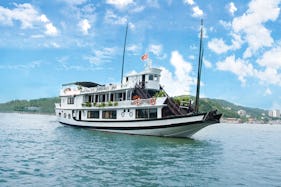 Halong Bay Paragon Cruises