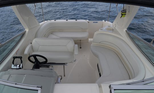 Book this Amazing Bayliner Motor Yacht in Cabo San Lucas, Mexico