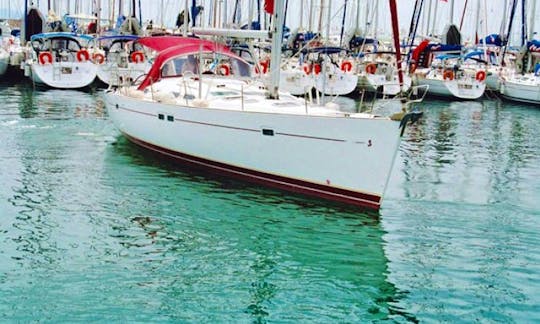 Charter Cruising Monohull  BENETEAU OCEANIS 47