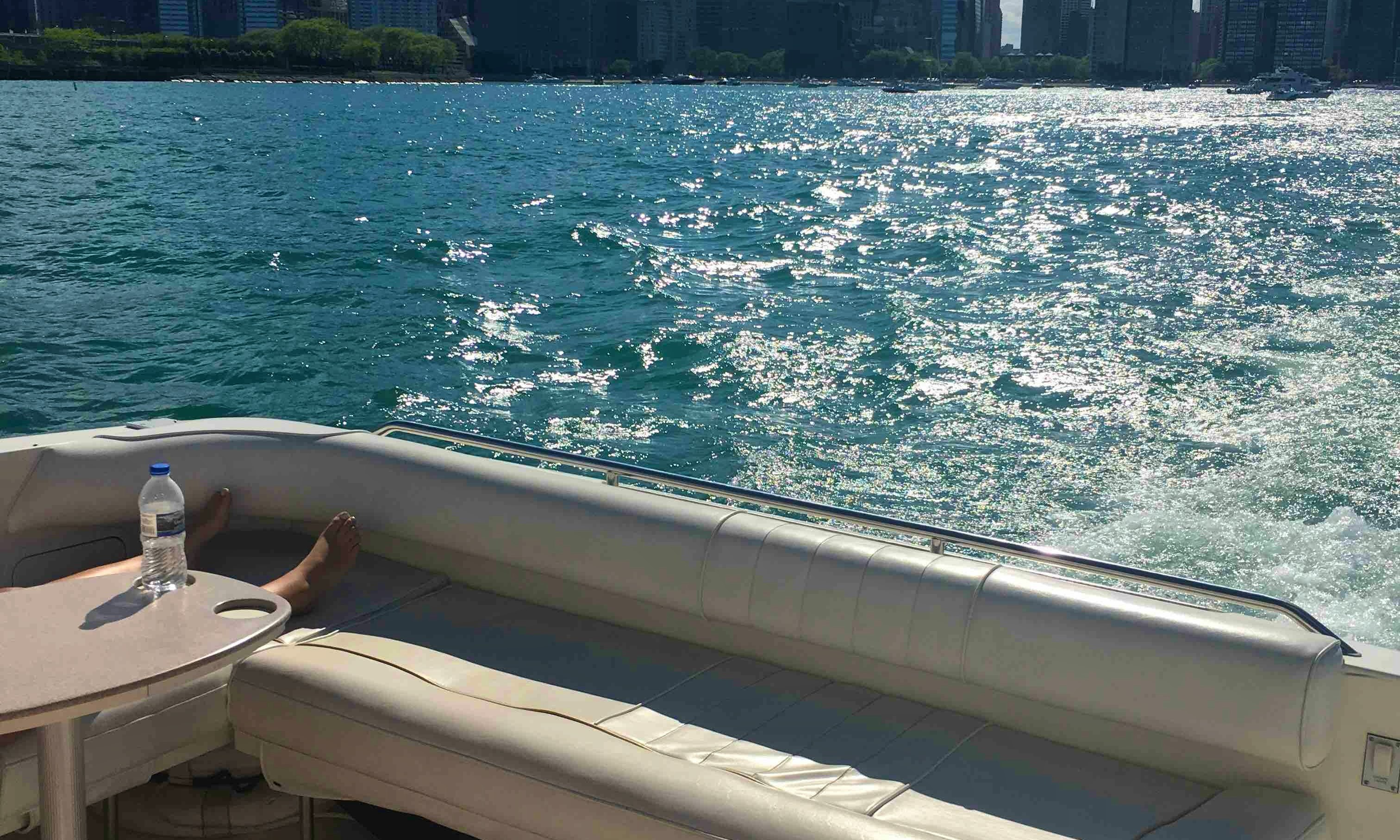 46 Ft Prestige Flybridge Luxury Yacht Rental In Chicago 10 People Due To Covid Restricitons Getmyboat