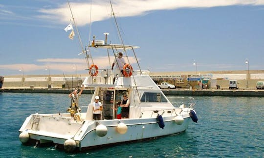 Location de yacht de pêche sportive de 39 pieds en Espagne