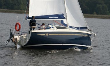 Biélorussie - voyage sur les lacs de Braslaw sur le yacht Antil 26cl Traveler