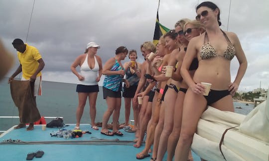 Catamarã de reggae Negril, mergulho com snorkel e passeio ao pôr do sol