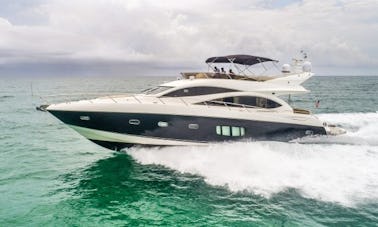 Méga yacht Sunseeker Power luxueux et élégant de 70 pieds pour 4 ou 8 heures ! Miami Beach