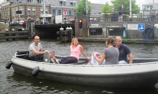 Rent 16' Green Silver Electric Boat in Sneek, Friesland