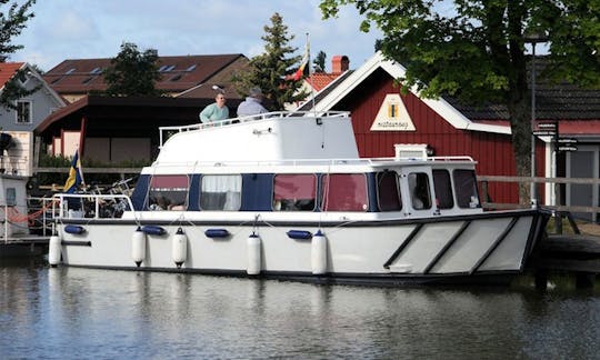 Explore Göta Canal, Sweden on this 32' Regina Von Platen Motor Yacht