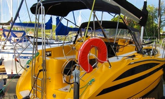 Tes 32 Dreamer 'X' Cruising Monohull Charter in Piaski, Poland