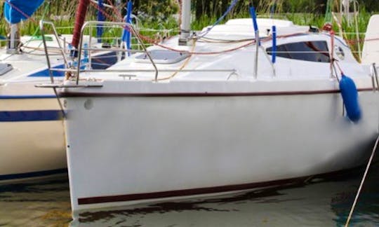 Antila 26 Cruising Monohull Charter in Gizycko