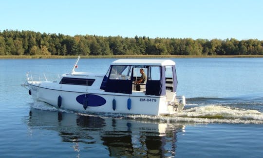 27' Rudolf Motor Yacht rental in Warmińsko-mazurskie, Poland